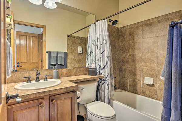 Primary Suite Bathroom