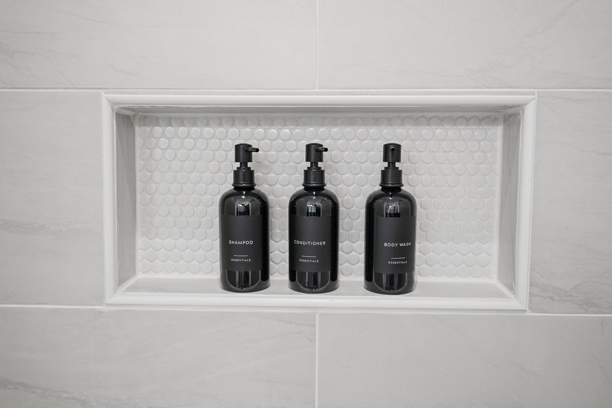 Shampoo, conditioner, and body wash provided in every shower