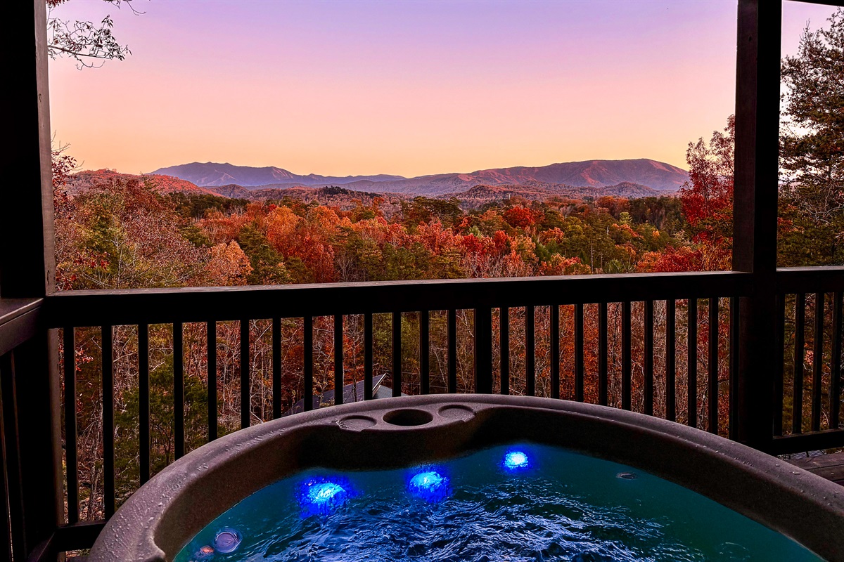 FALL in love with Fall in the Smokies and watch the mountains glow with the beautiful sunsets from double decks.