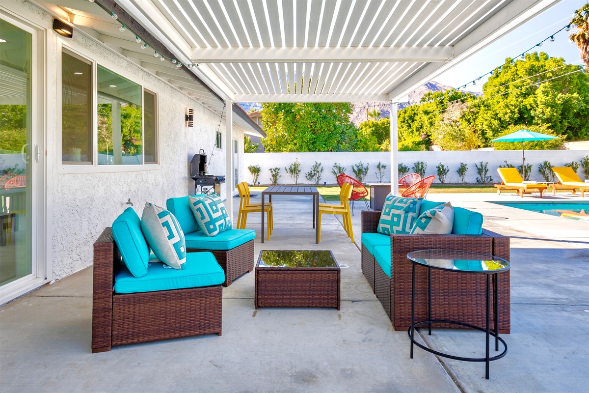 Relax and dine al fresco with BBQ grill, seating for 8 under the spectacular san jacinto mountain
