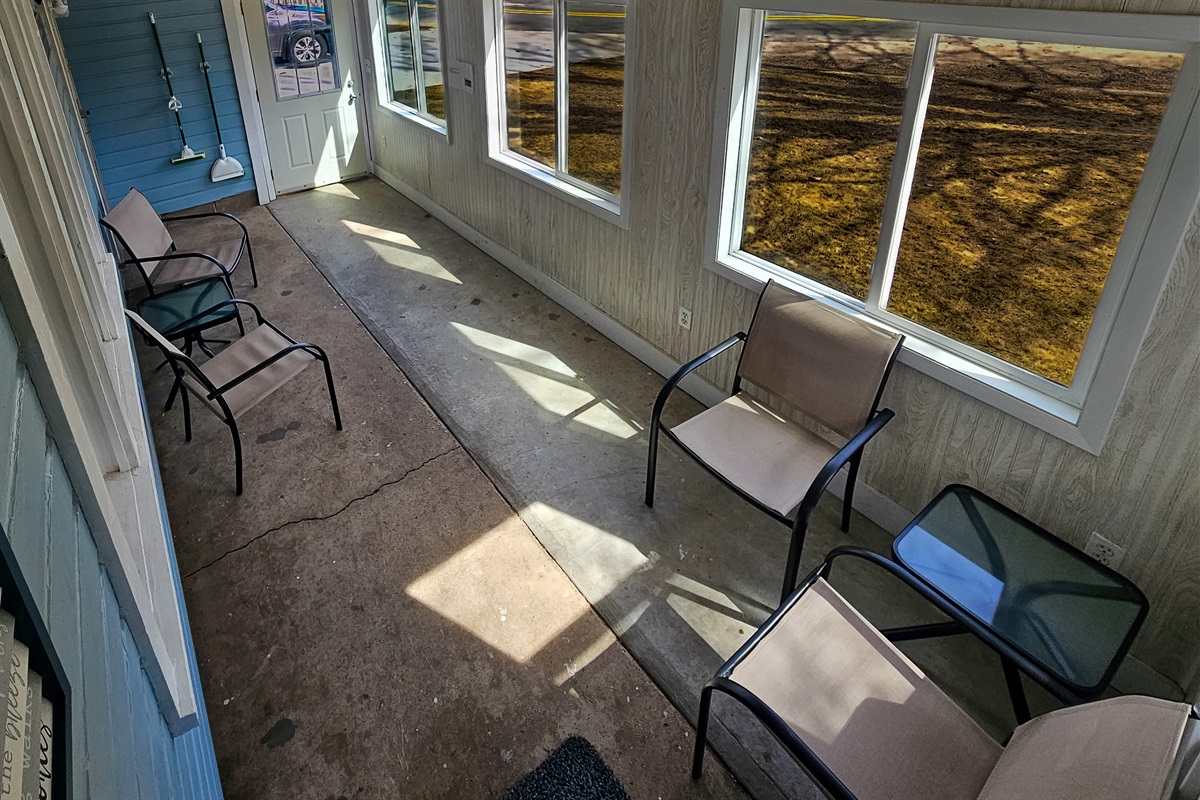 Sunroom & Three Season Porch