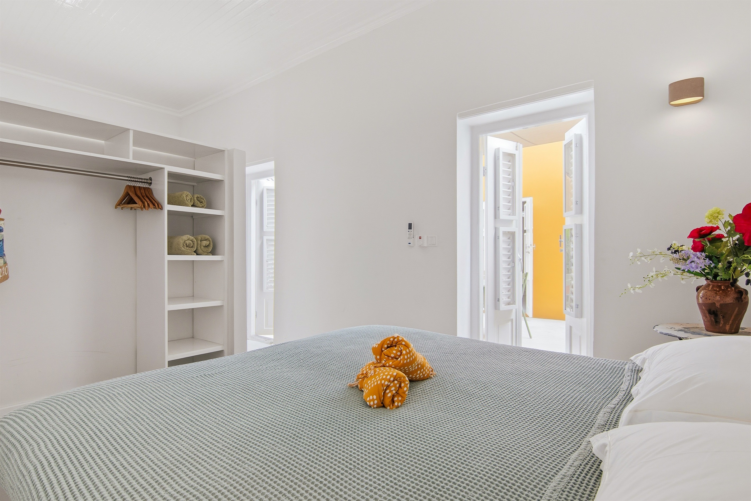 Heritage City Villa - Bedroom 2 | Ensuite bathroom