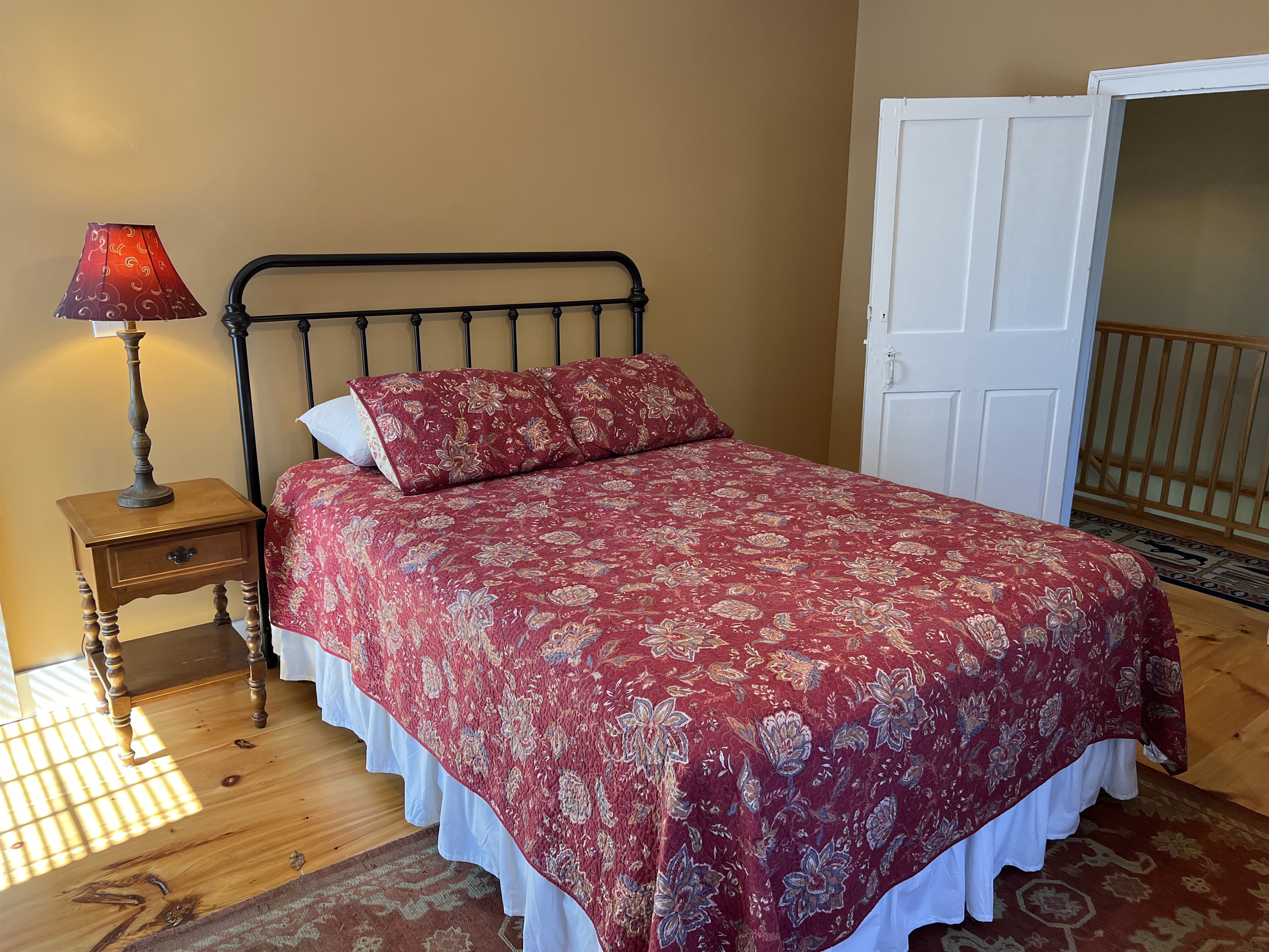 2nd floor queen bedroom.