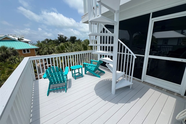 Little Seating Nook Outside Main Lanai