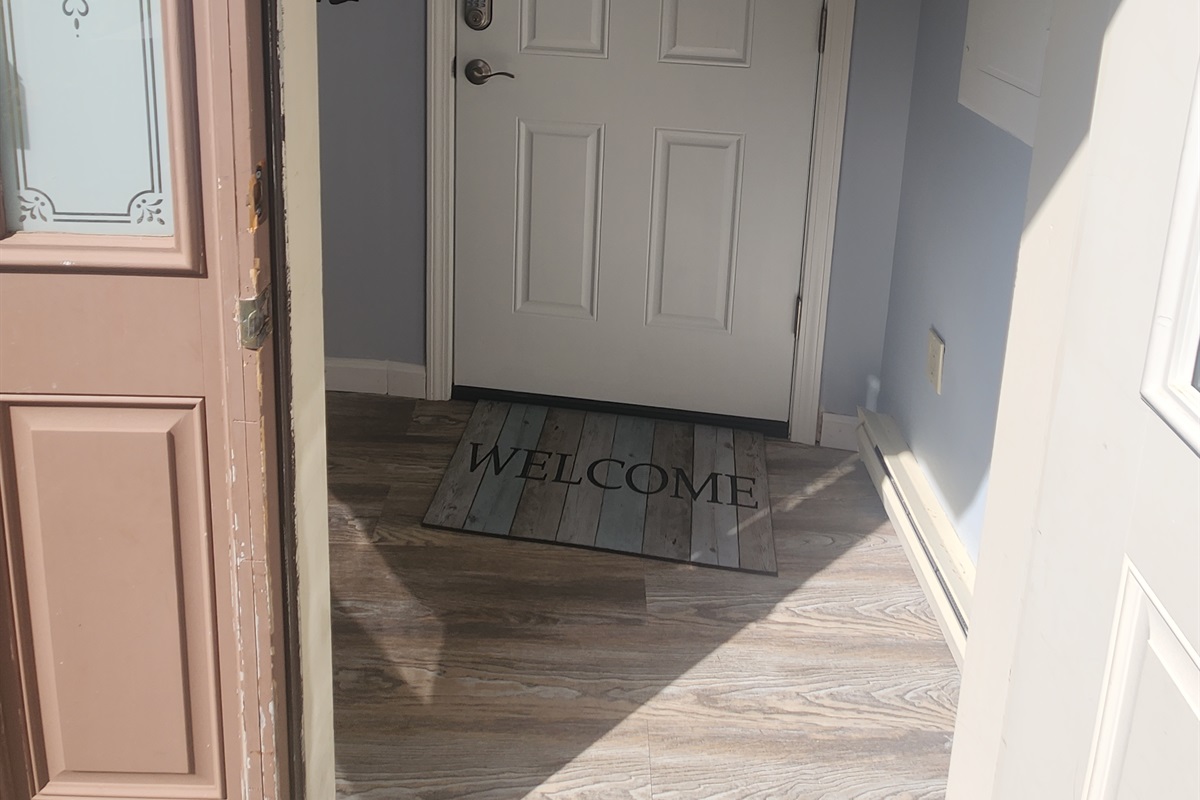 Common door to condo