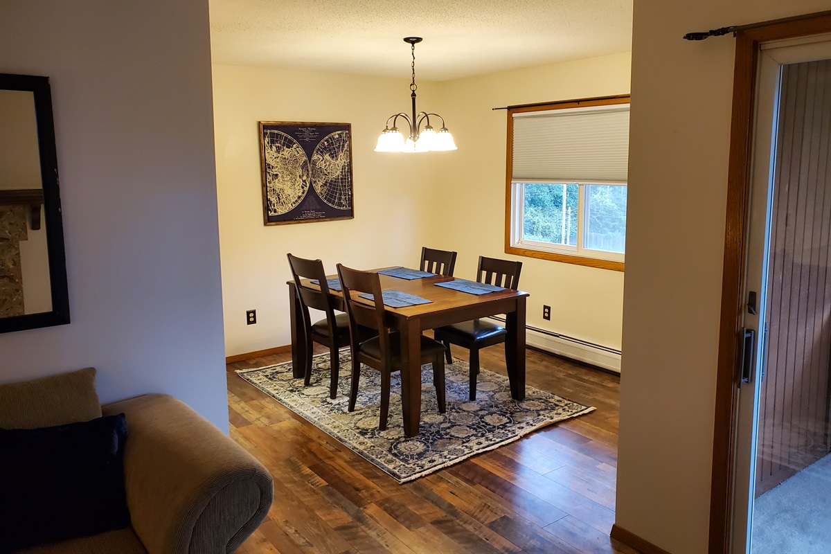 KP102APT6 Dining Room