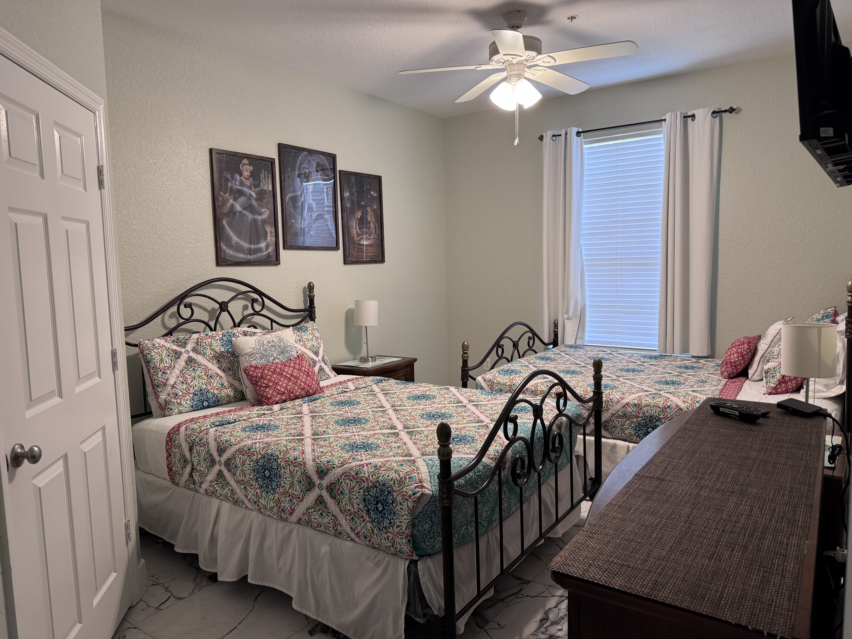 Suite 1 - two queen beds
