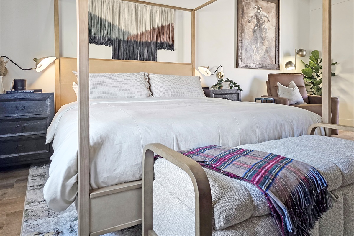 4th bedroom - private entrance from patio.