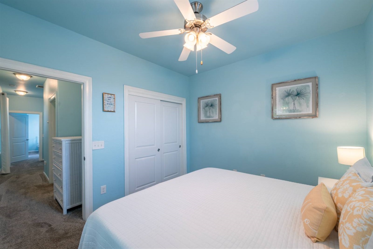 60e13c355a35455fa00e43ed47fce109 Large | Beachhouse | Texas | TX | Vacation Homes | Galveston | Crystal Beach | Kokomo | Breezy Days | Beachfront Elegance | Sunrise Serenity | Southern Sands Property Management, LLC