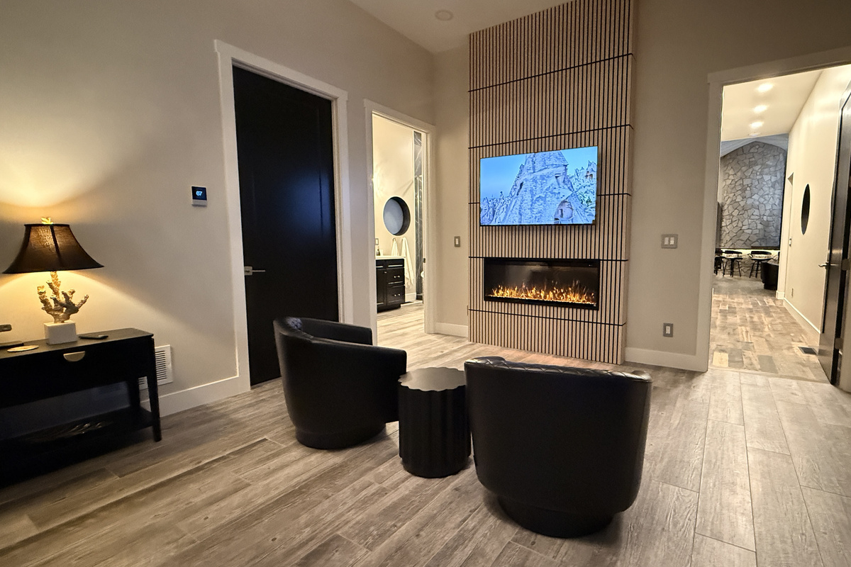 Closet, bathroom, TV, entrance
