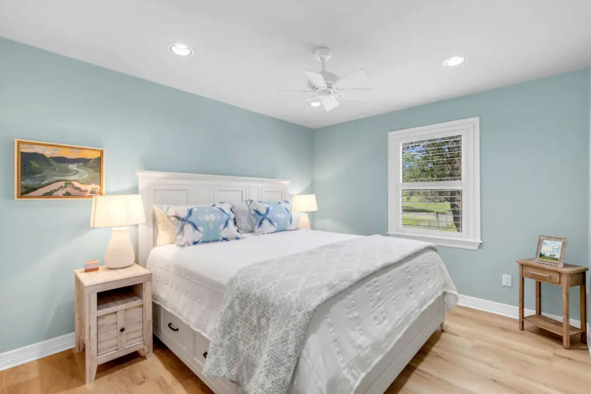 Upstairs king bed guest bedroom
