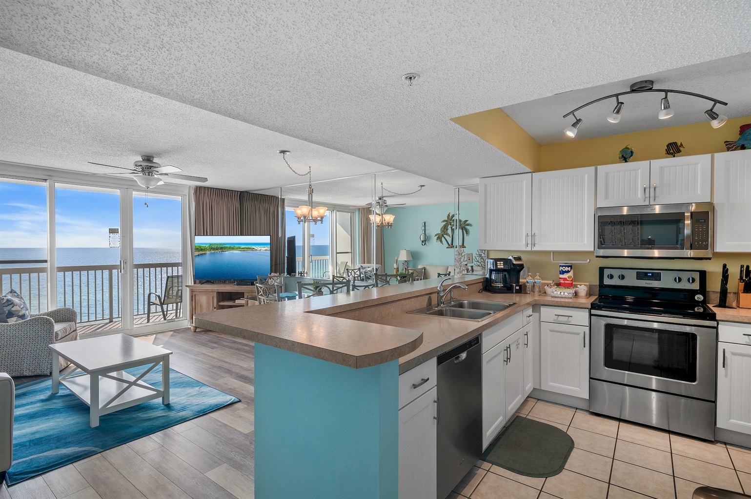 Destin beachfront condo bedroom Unit 1006 Pelican Beach Resort FL