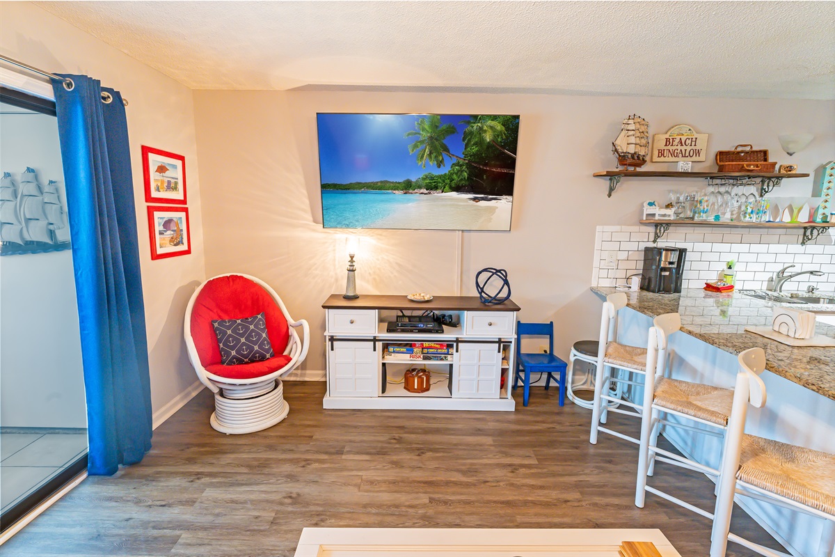 Living Room, Beautifully Decorated