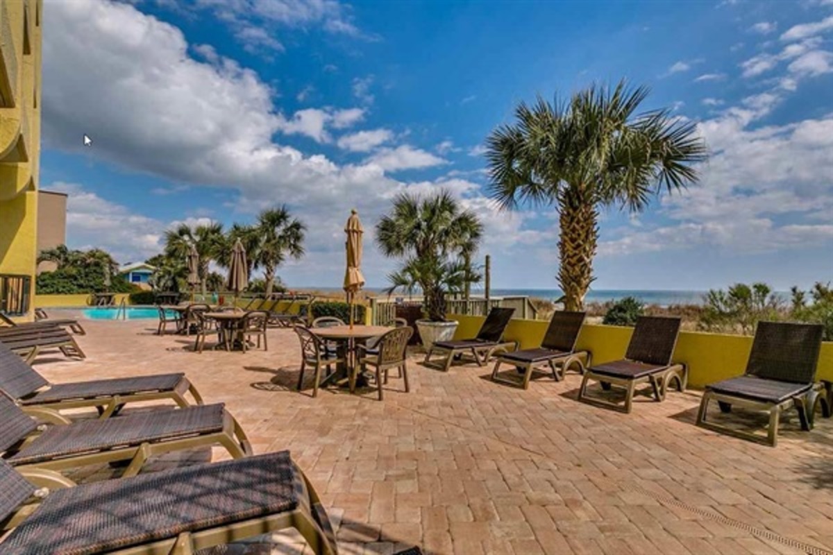 Compass Cove Resort
