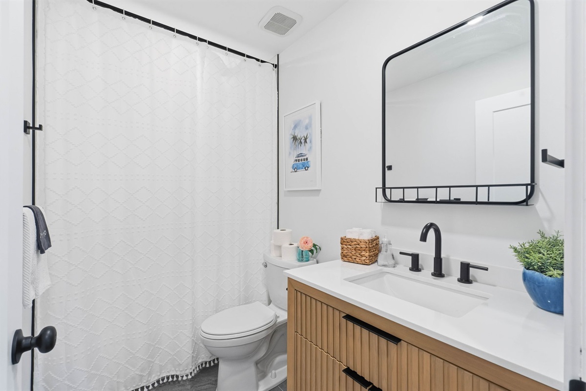 Small Serenity 2's Guest Bathroom 2 with Shower/Tub combo
