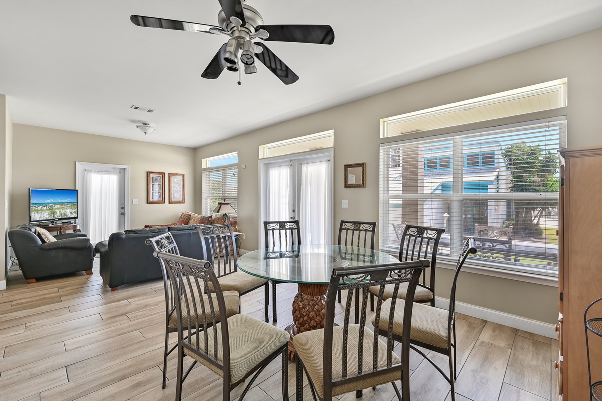 Dining Area #1 (First Floor)– Coastal round table seating 6