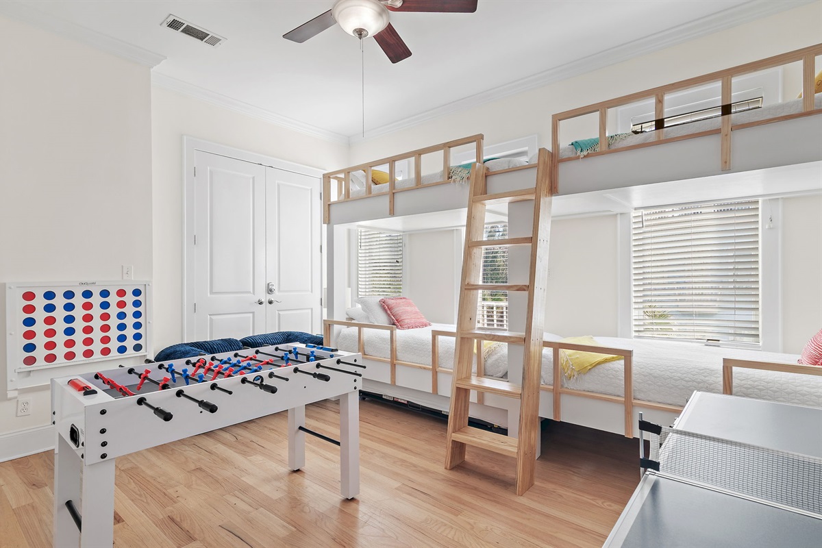 Custom-made built0in bunk beds - guaranteed no wobbling!