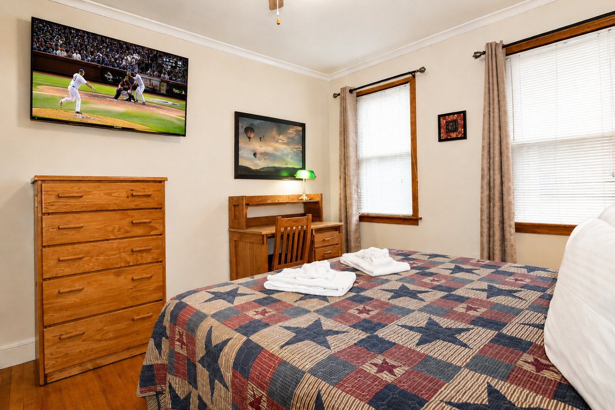Bedroom #1 - Smart Roku TV and comfortable space to work