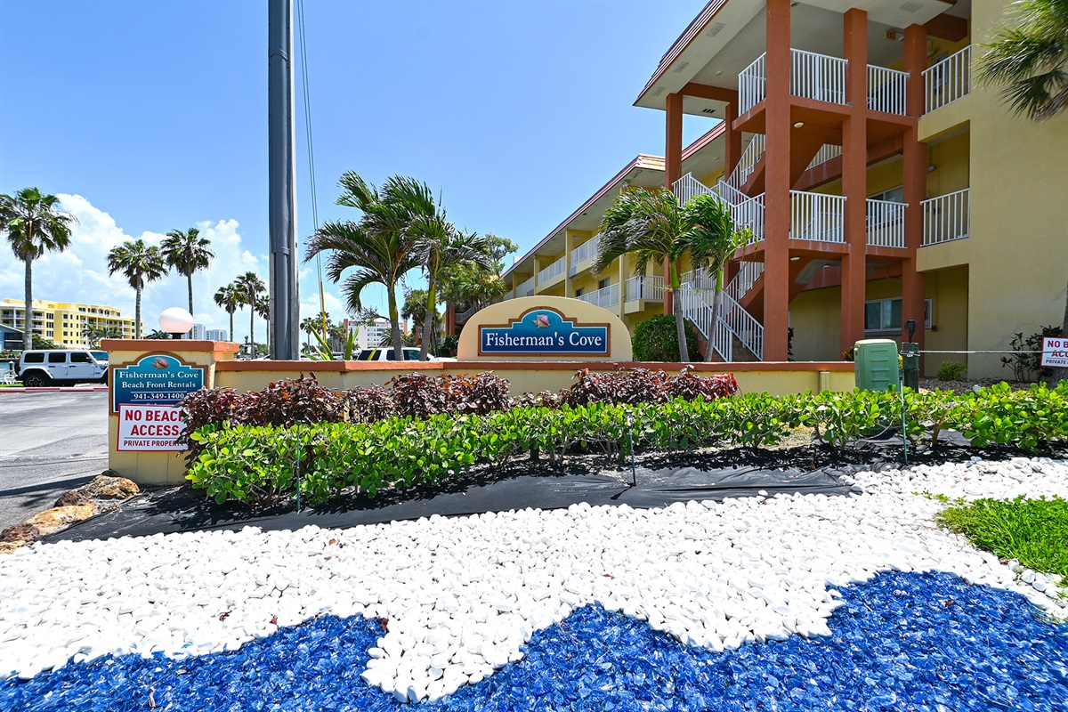 Fisherman's Cove community entrance