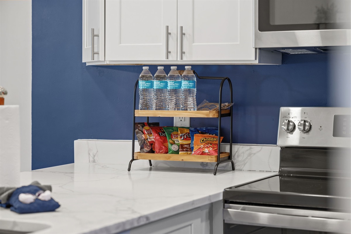 We provide all our guests welcome snacks after a long day of traveling