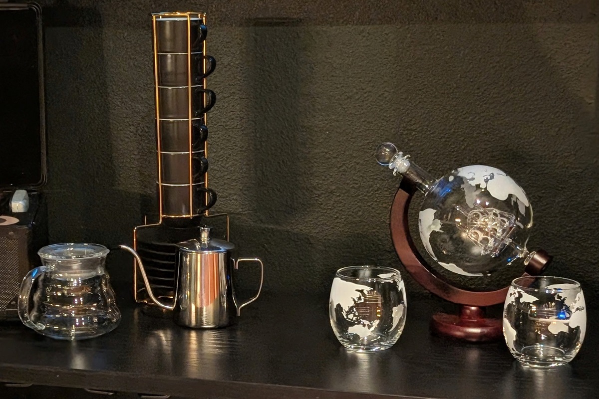 Coffee & whiskey bar