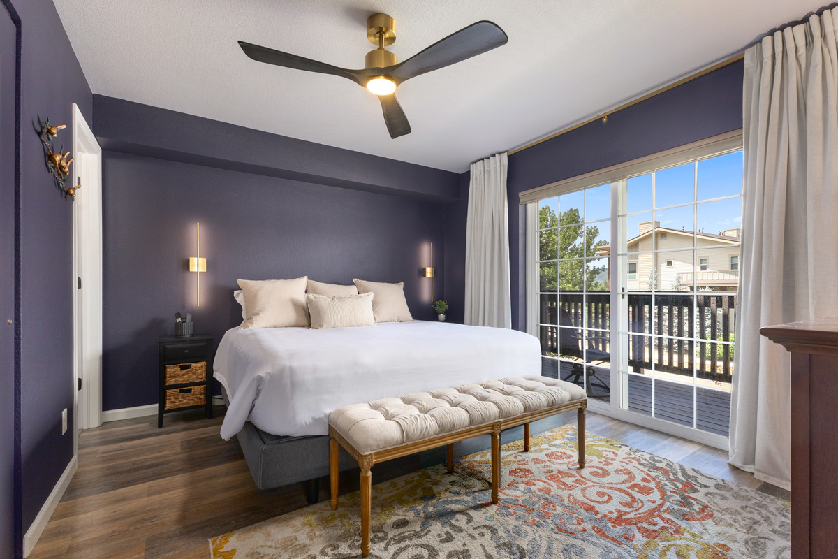 Primary Bedroom | Kingsize Bed | Deck off | Large Smart TV