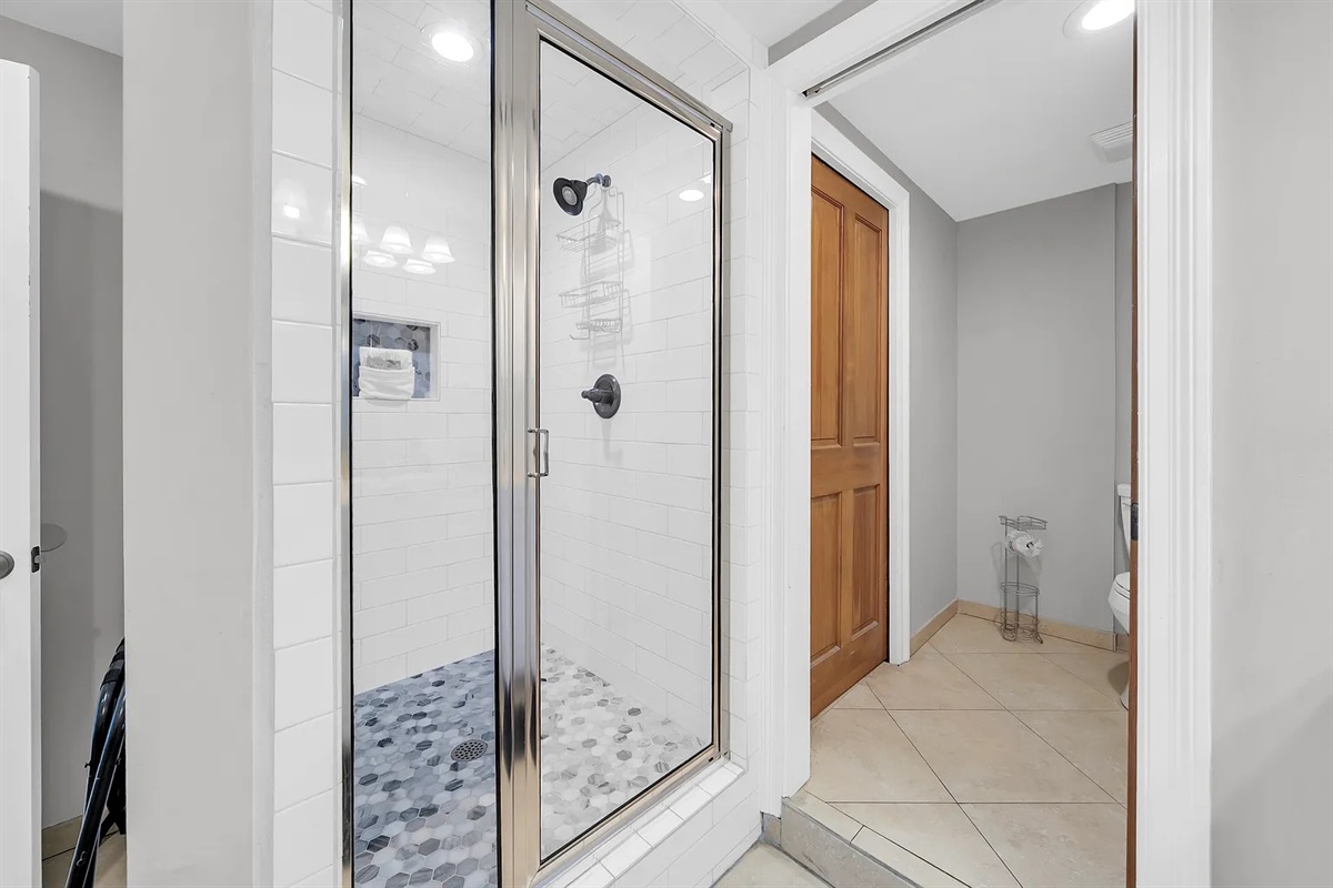 1st floor bathroom