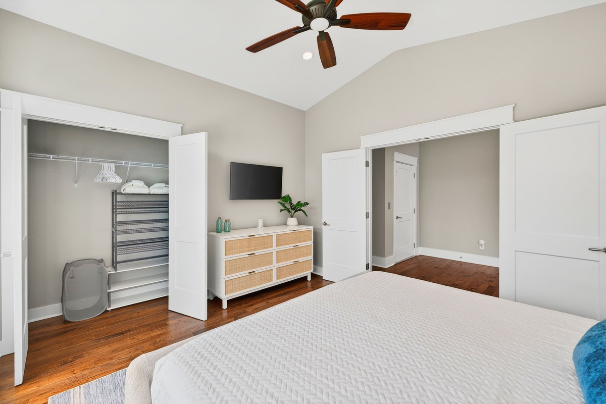 King Bedroom 4 | Driftwood Dreams | 105 Forest Trail | Isle of Palms, SC | IOP Escapes