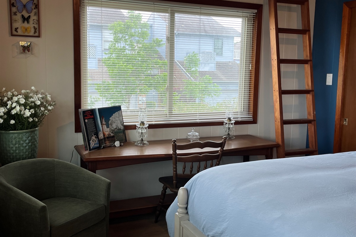 Second bedroom view window view