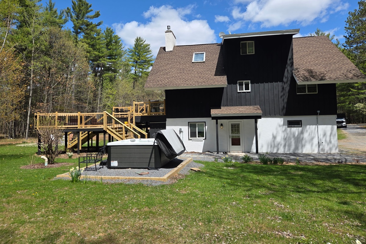 Welcome to Sawmill Chalet!