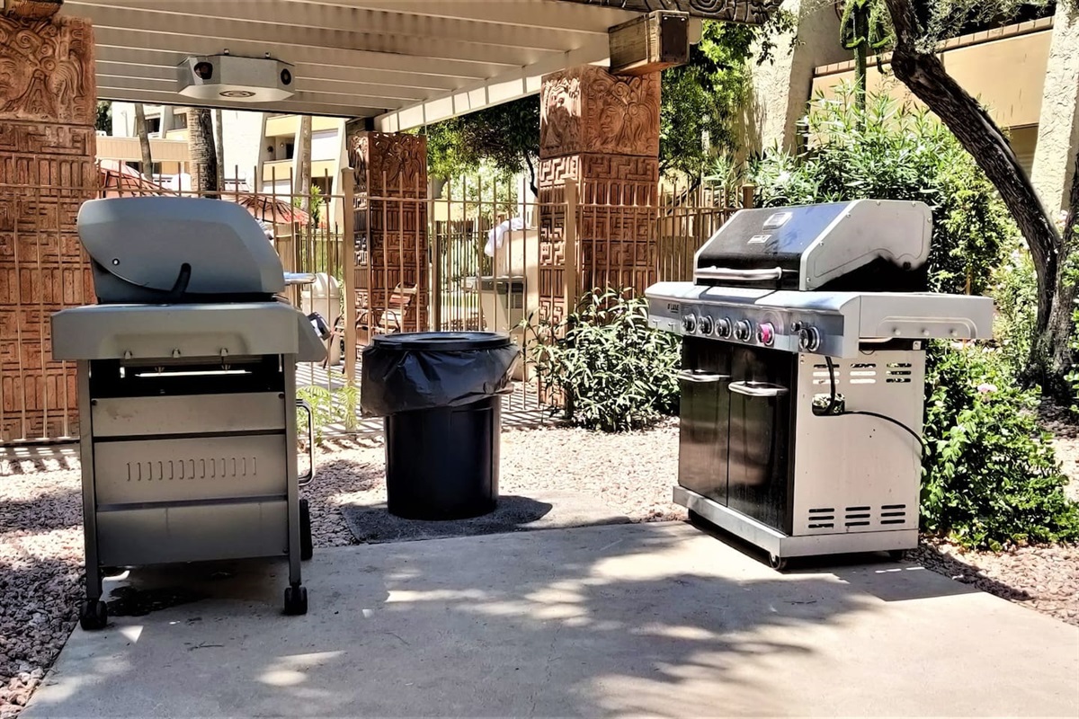 Grills available by the pool.