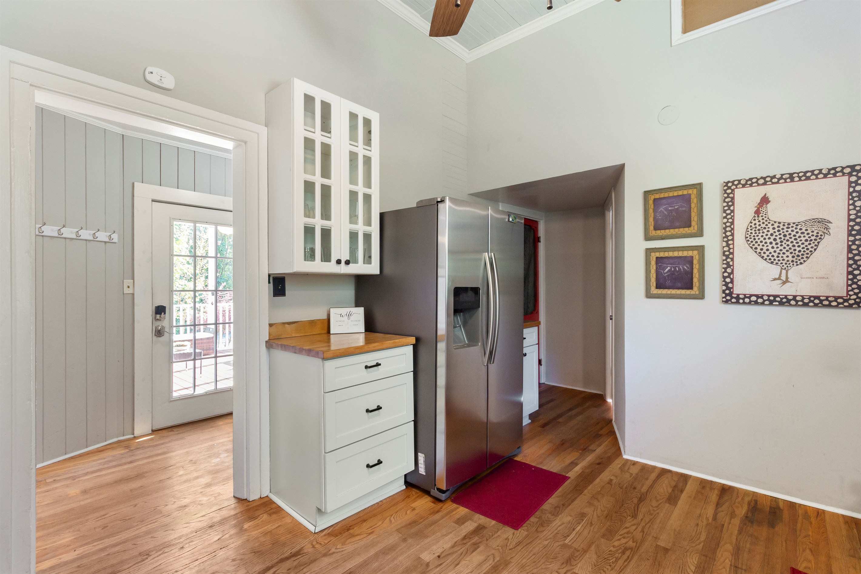 Full size refrigerator and freezer