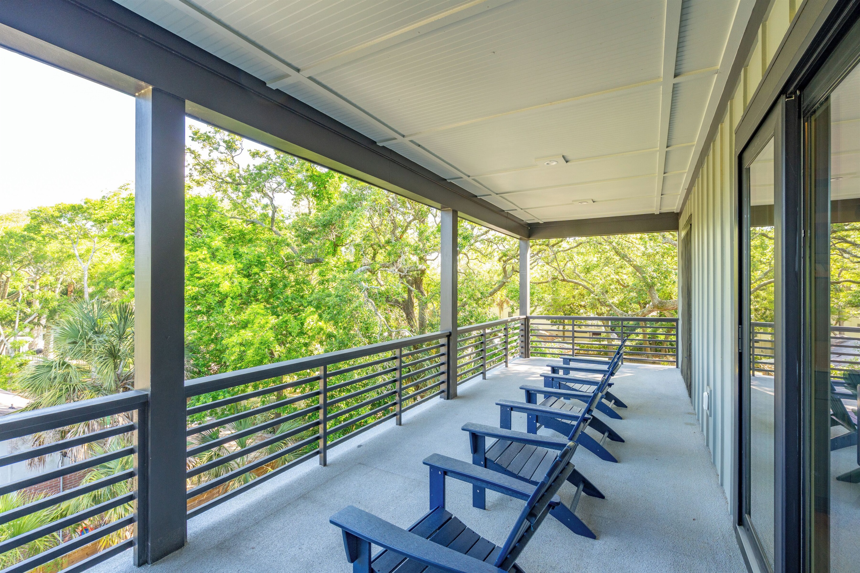 Upper porch