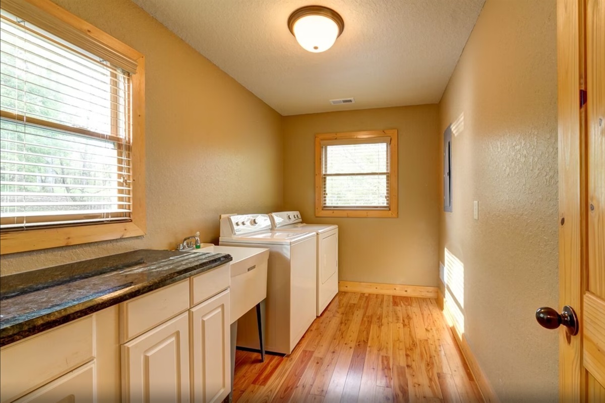 Cheery laundry room!