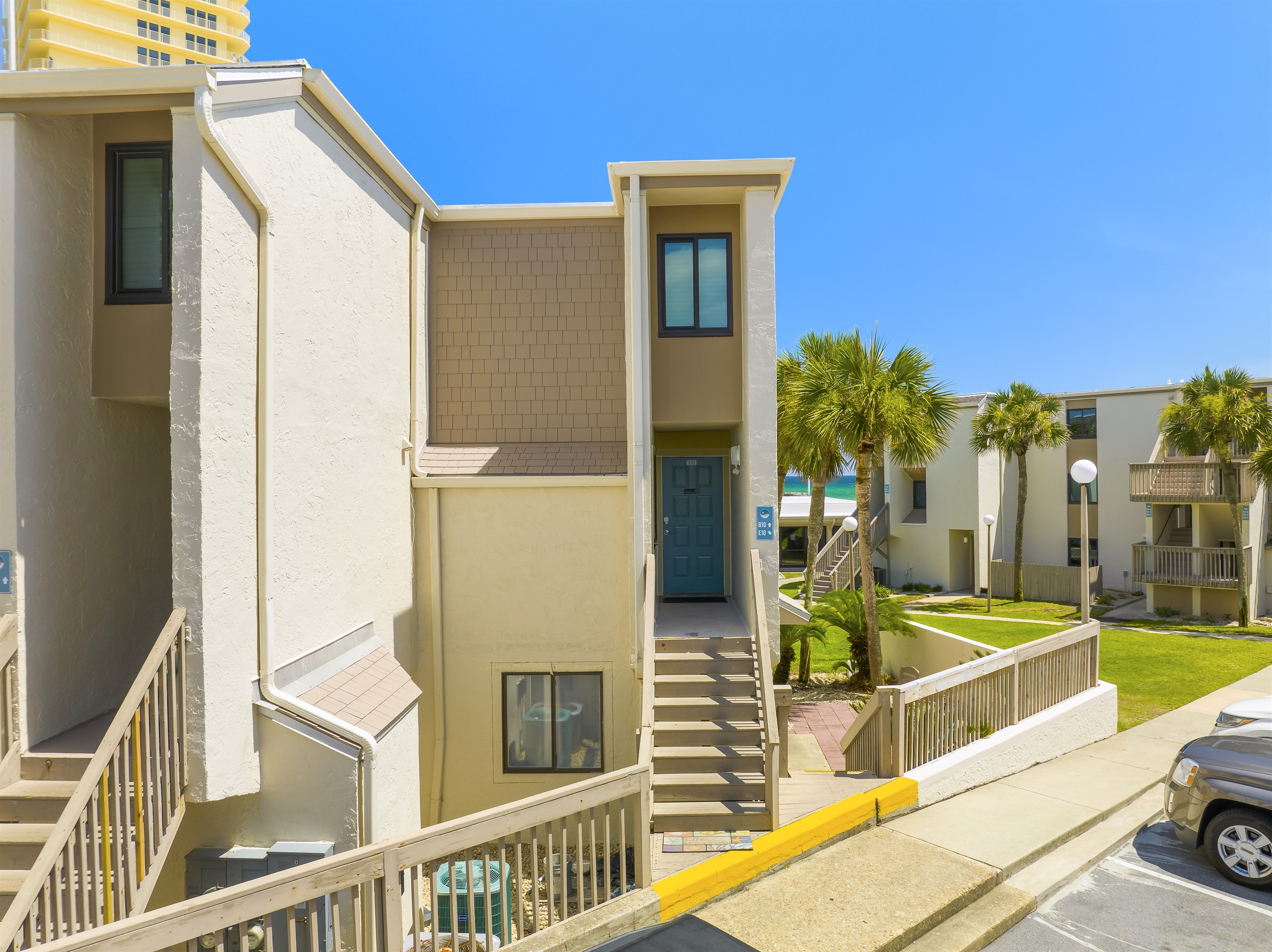 park in front of unit, no elevators or waiting