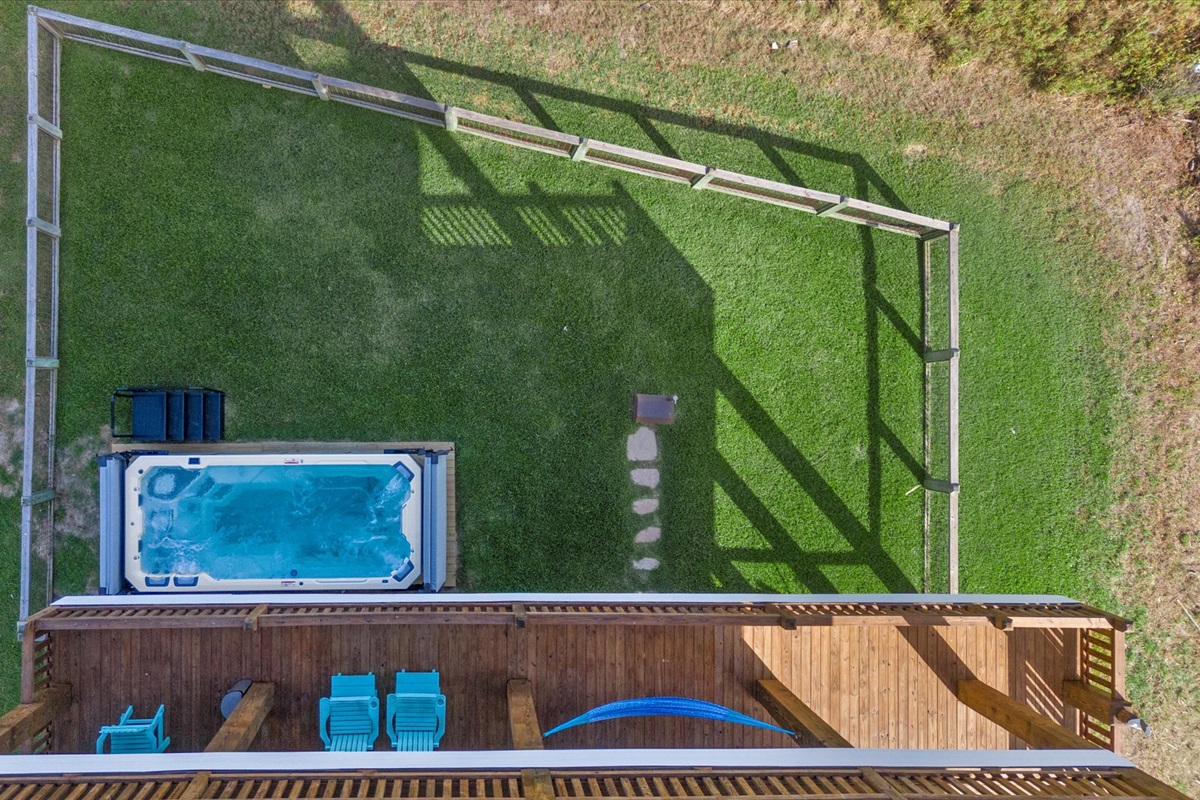 61c33efe66584da497a338a48fe03035 Large | Beachhouse | Texas | TX | Vacation Homes | Galveston | Crystal Beach | Kokomo | Breezy Days | Beachfront Elegance | Sunrise Serenity | Southern Sands Property Management, LLC