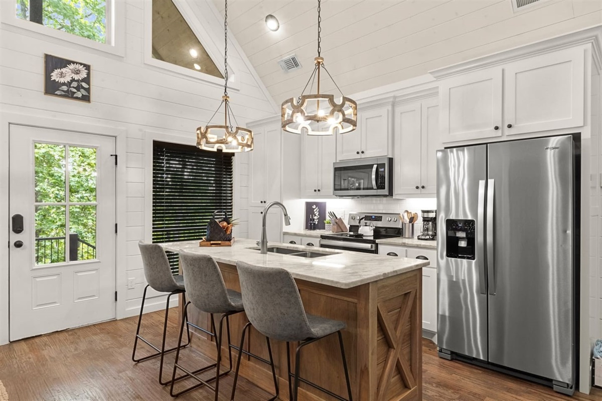 Whether it’s a quick snack or a gourmet feast, the kitchen at Rabbit Paw has you covered.