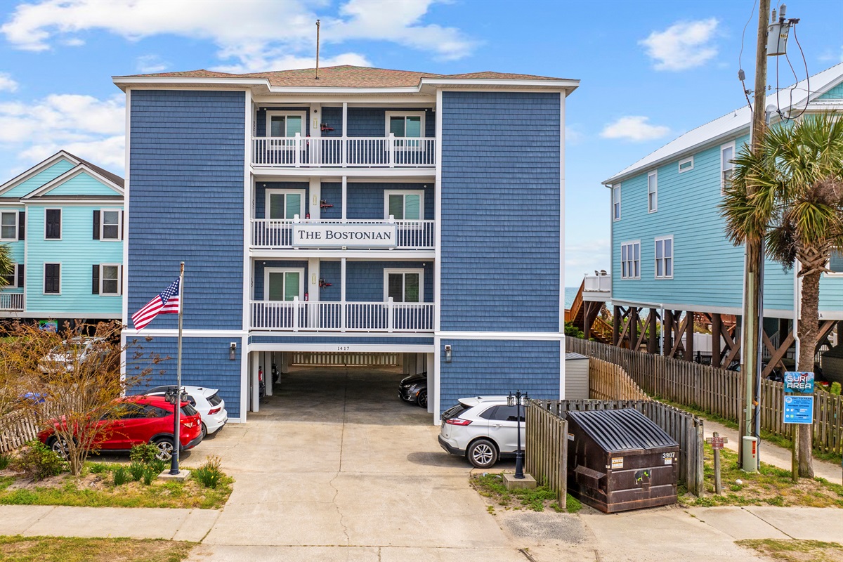 The Bostonian! A small 6 unit building!