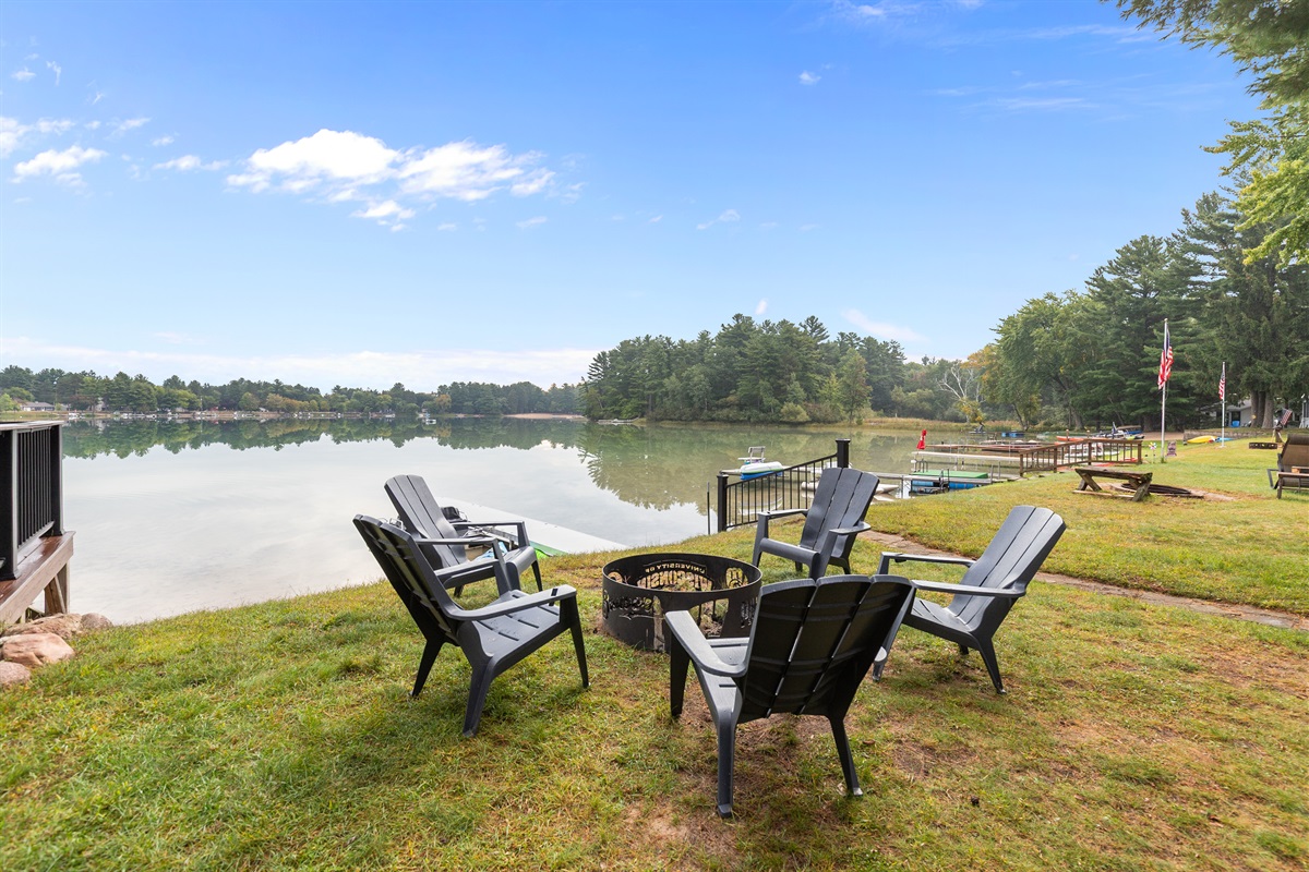 Gather around a cozy fire right off the lake—the perfect way to end the day