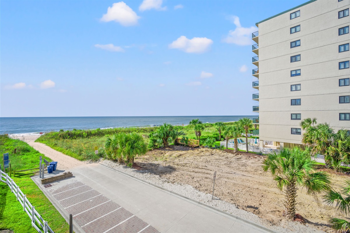 Ocean Pier Side View