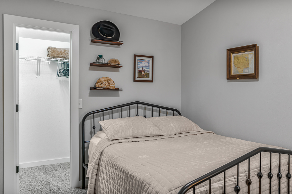 Hidden Haven: 4 bed | 2 bth — Hidden Haven | Made for Families + Outdoor Retreat, Molalla, Oregon — photo 63
