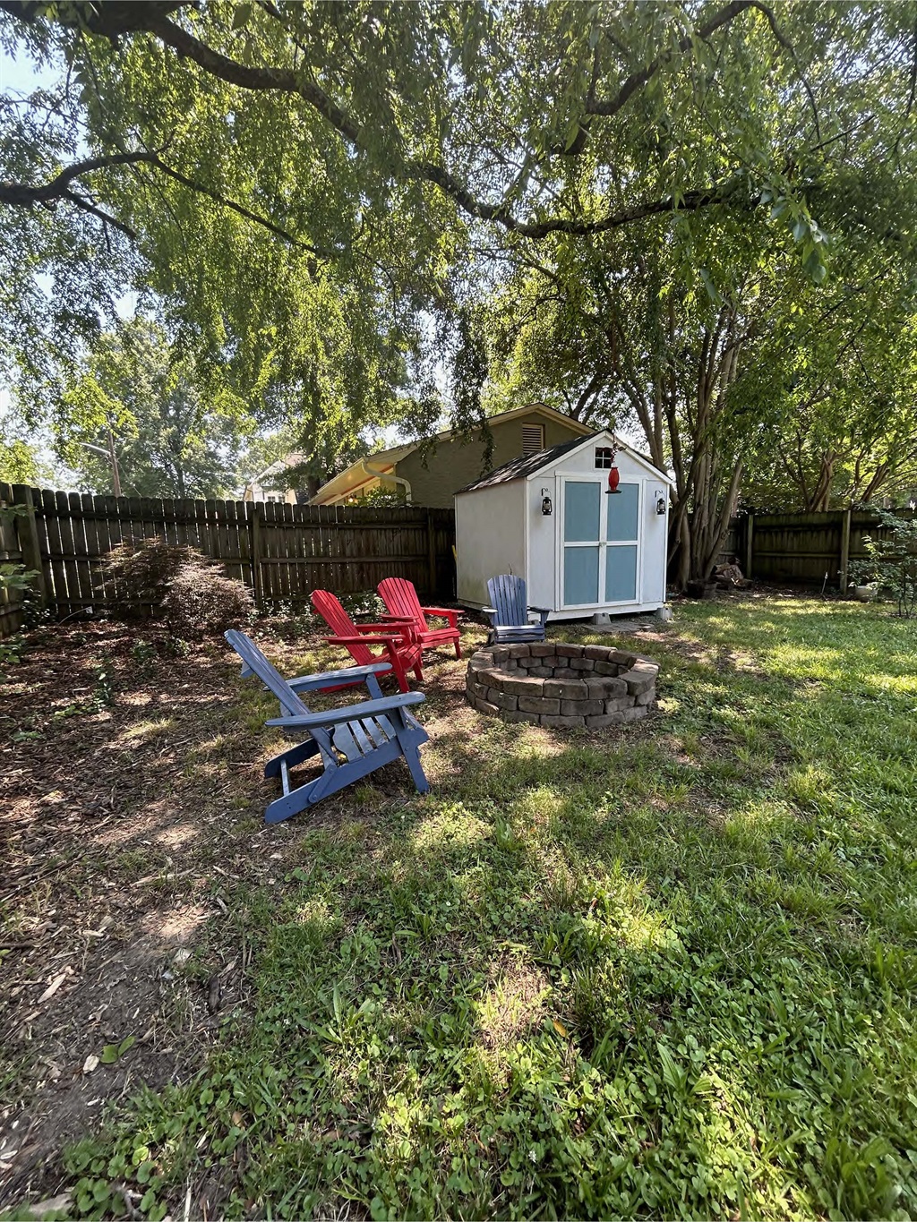 Fire pit and seating