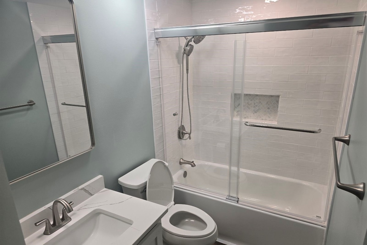 Updated bathroom.  Great finishes!  Tub for the kids!