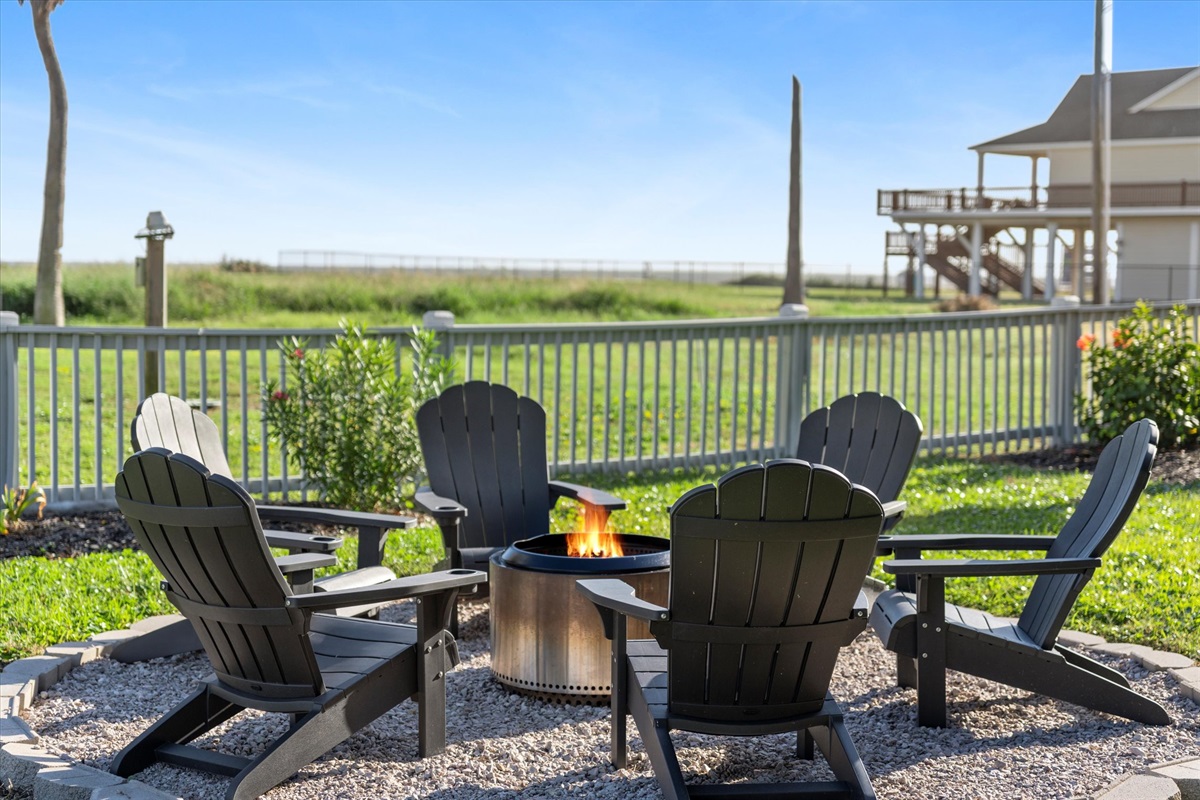 622dcc4491a74ad1b4fa1c981993b4c8 Large | Beachhouse | Texas | TX | Vacation Homes | Galveston | Crystal Beach | Kokomo | Breezy Days | Beachfront Elegance | Sunrise Serenity | Southern Sands Property Management, LLC