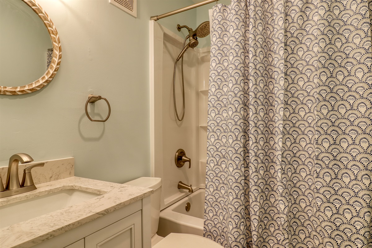 Clean and efficient Bathroom