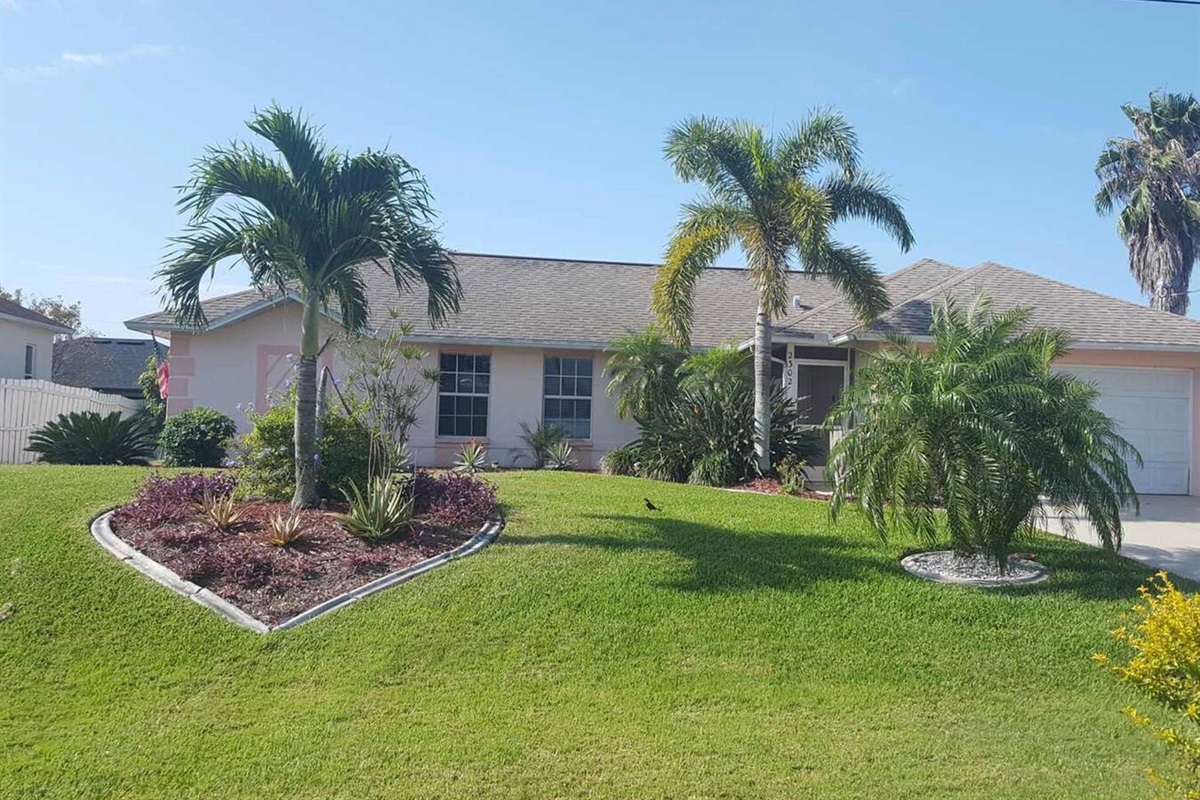 Villa Marion - Front view 