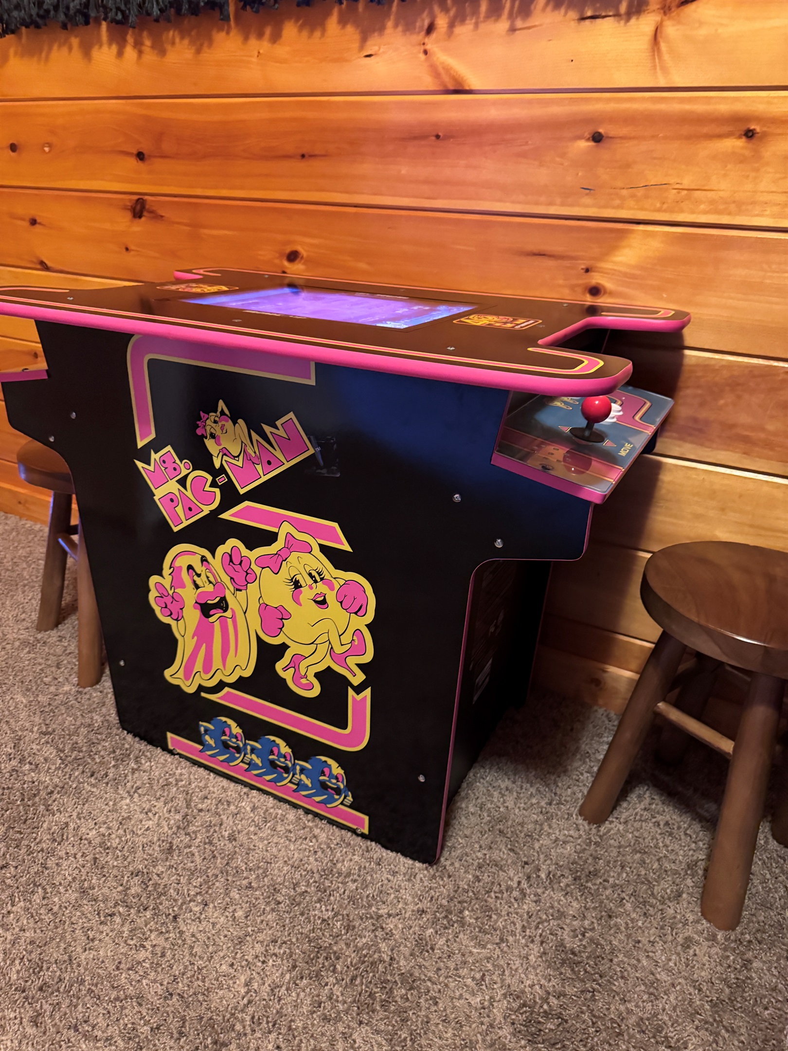 Ms. Pac-Man with several other built-in games!