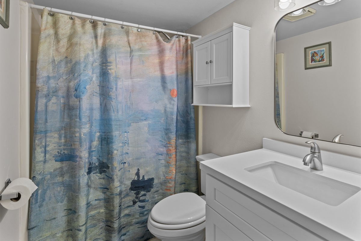 Full Bath with Tub / Shower