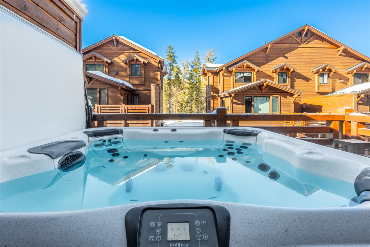 Soak under open skies with Canyon Lodge just beyond — the perfect alpine reset after first chair to last run.