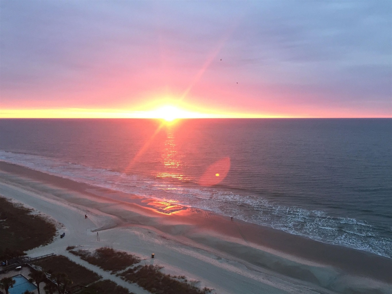Enjoy the Sunrise from the Balcony 